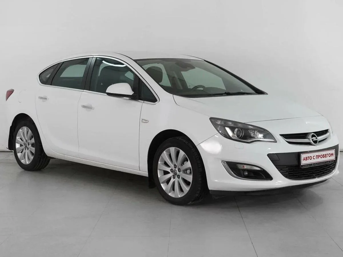 Opel Astra J Рестайлинг · Cosmo