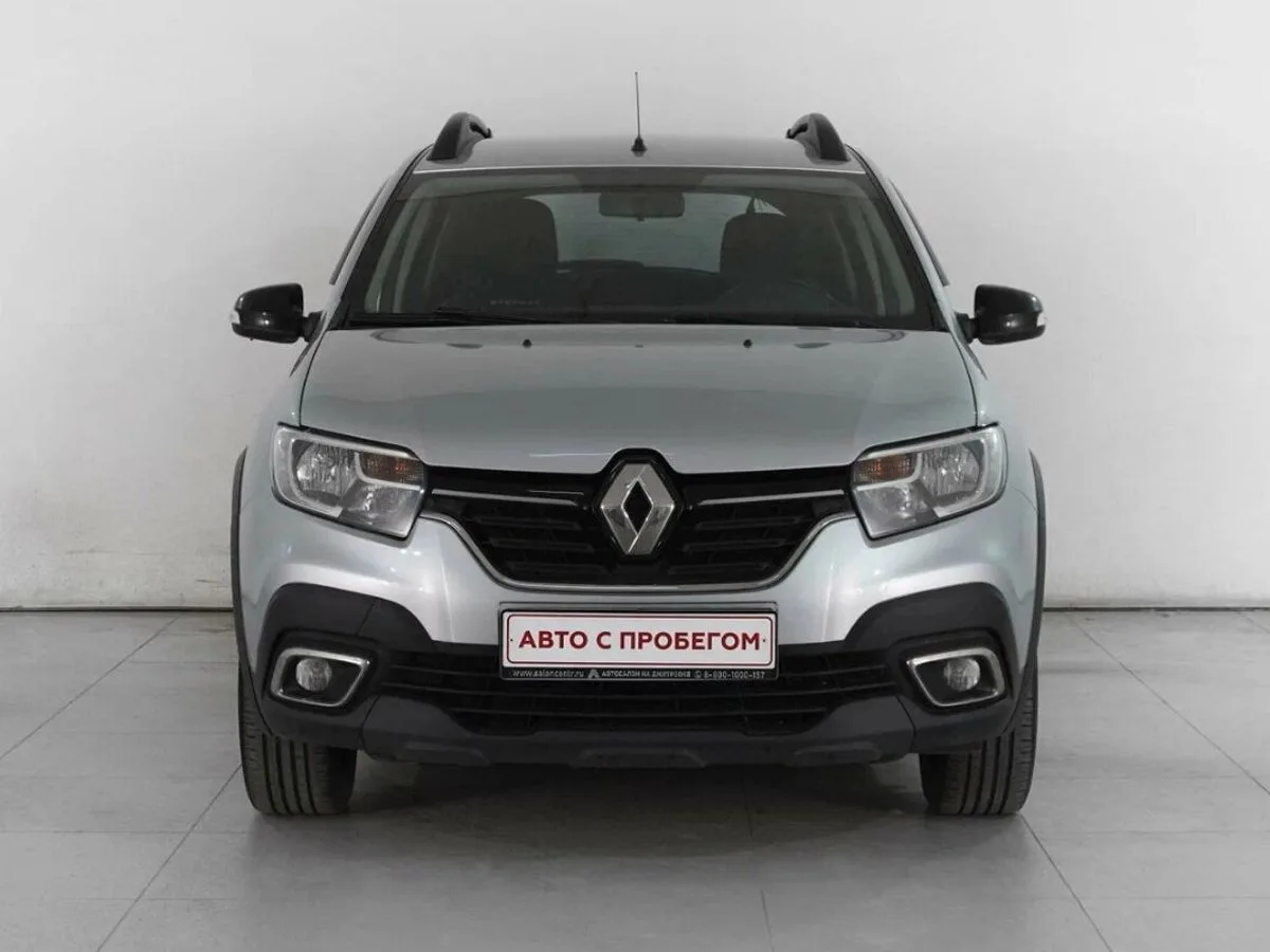 Renault Sandero II Рестайлинг · Stepway Life City — фото 3