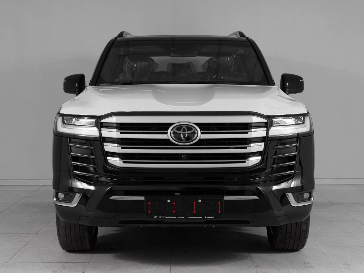 Toyota Land Cruiser 300 Series — фото 2