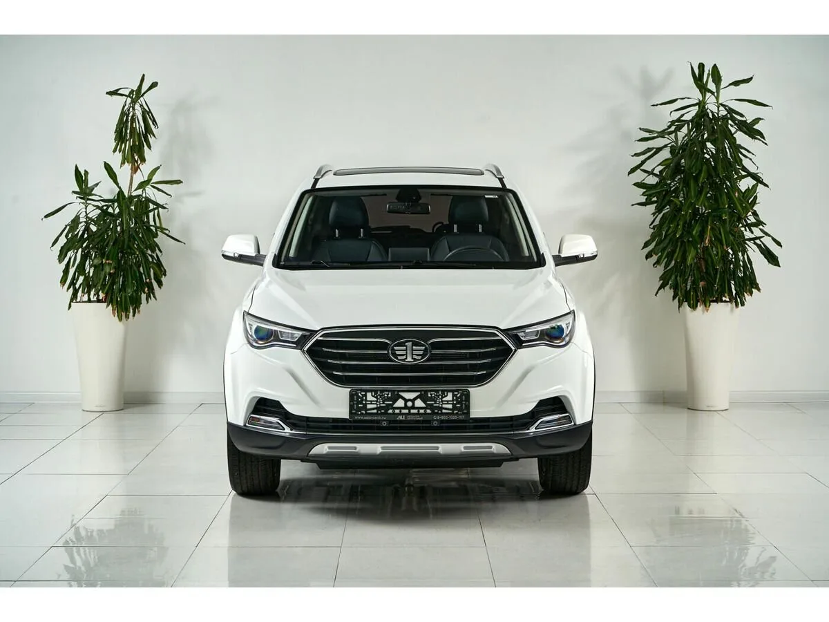 FAW Besturn X40 I · Basic — фото 2