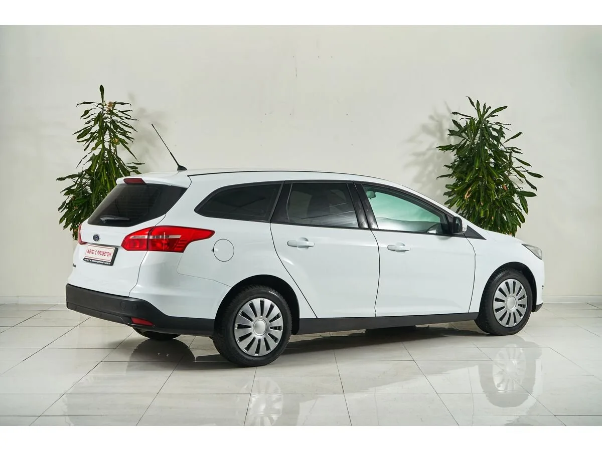 Ford Focus III Рестайлинг — фото 5