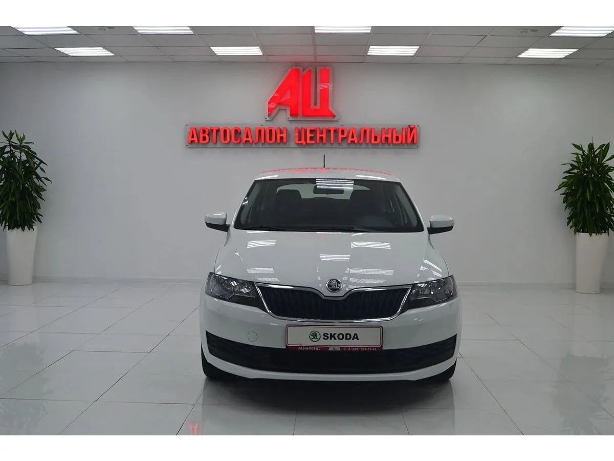 Skoda Rapid I Рестайлинг · Style — фото 3