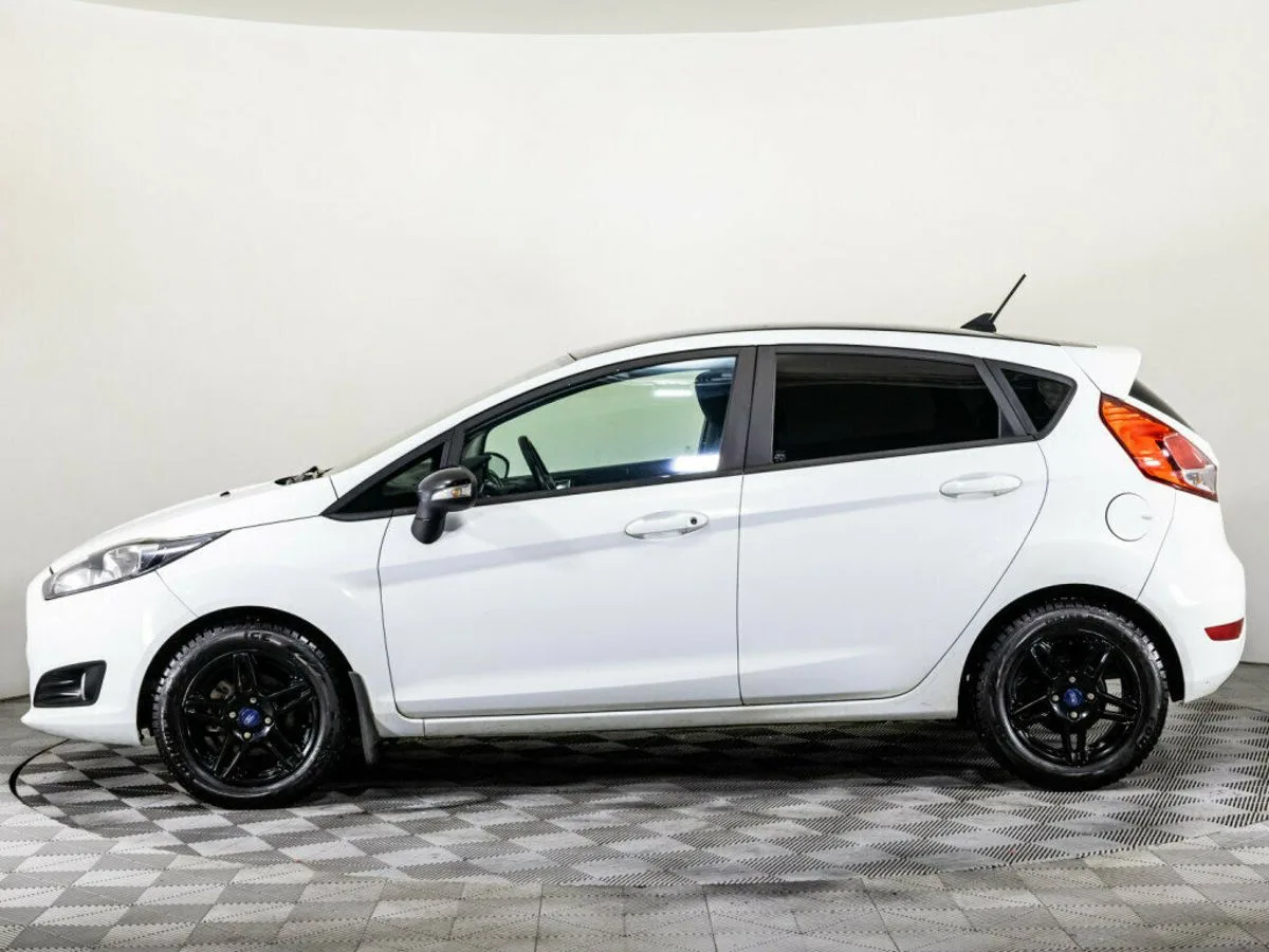 Ford Fiesta Mk6 Рестайлинг · Trend — фото 3