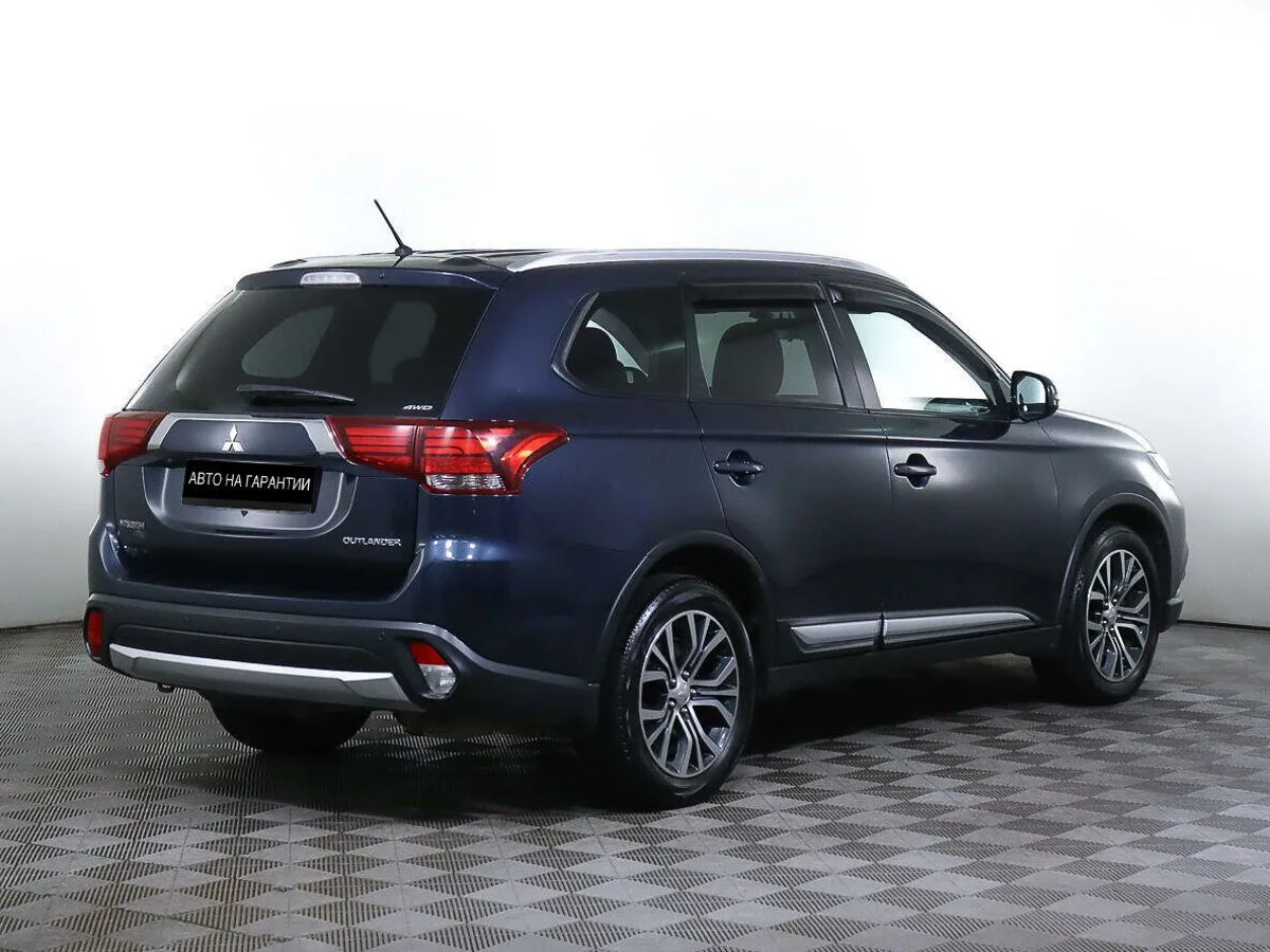 Mitsubishi Outlander III Рестайлинг 2 · Instyle — фото 3