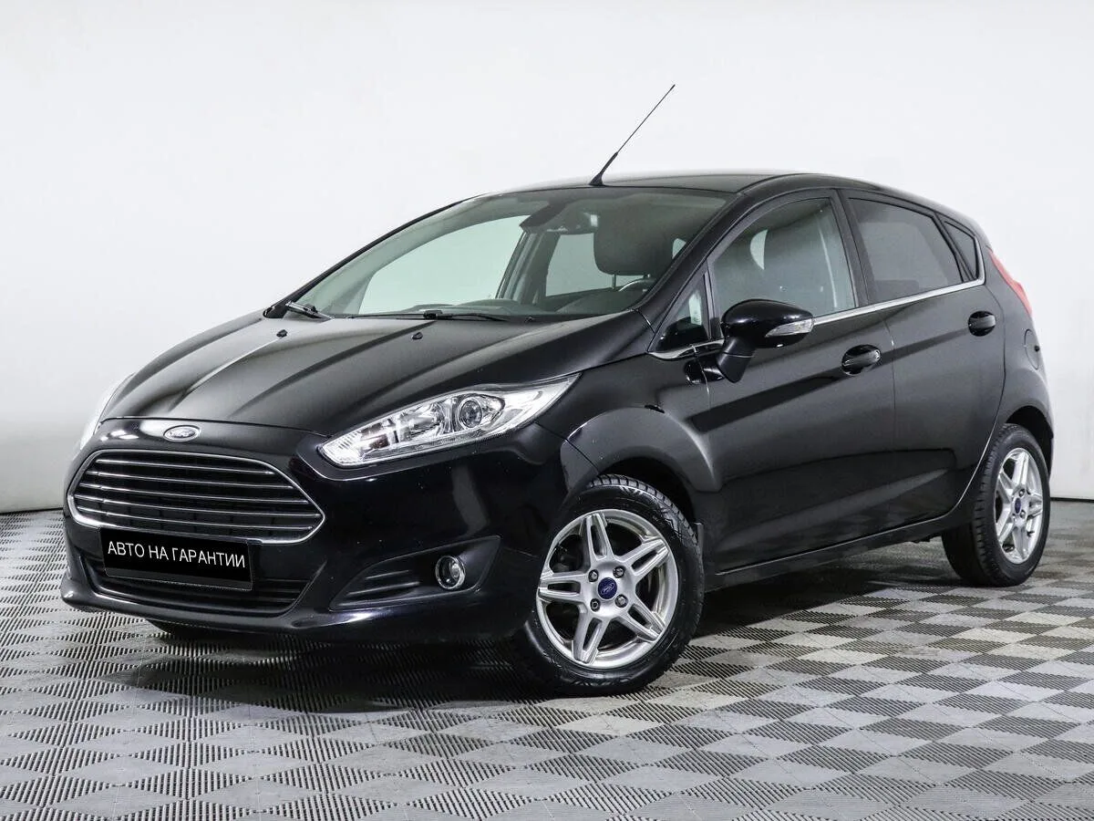 Ford Fiesta Mk6 Рестайлинг · Titanium