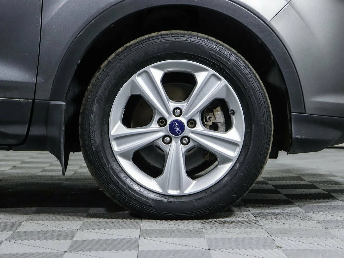 Ford Kuga II · Titanium — фото 5