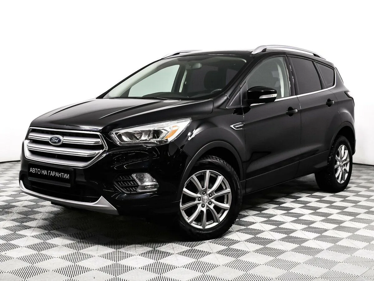 Ford Kuga II Рестайлинг · Trend (2017)