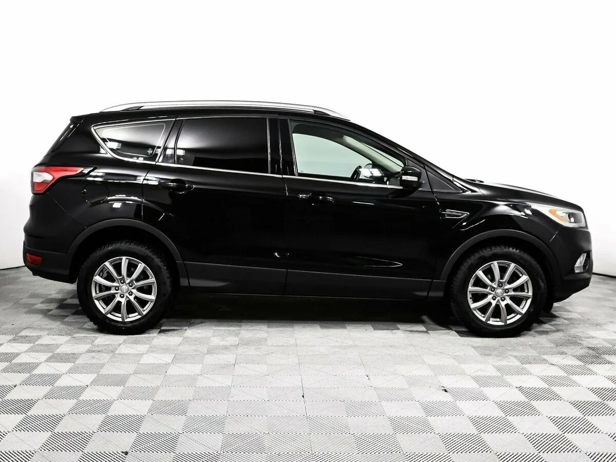 Ford Kuga II Рестайлинг · Trend (2017) — фото 4