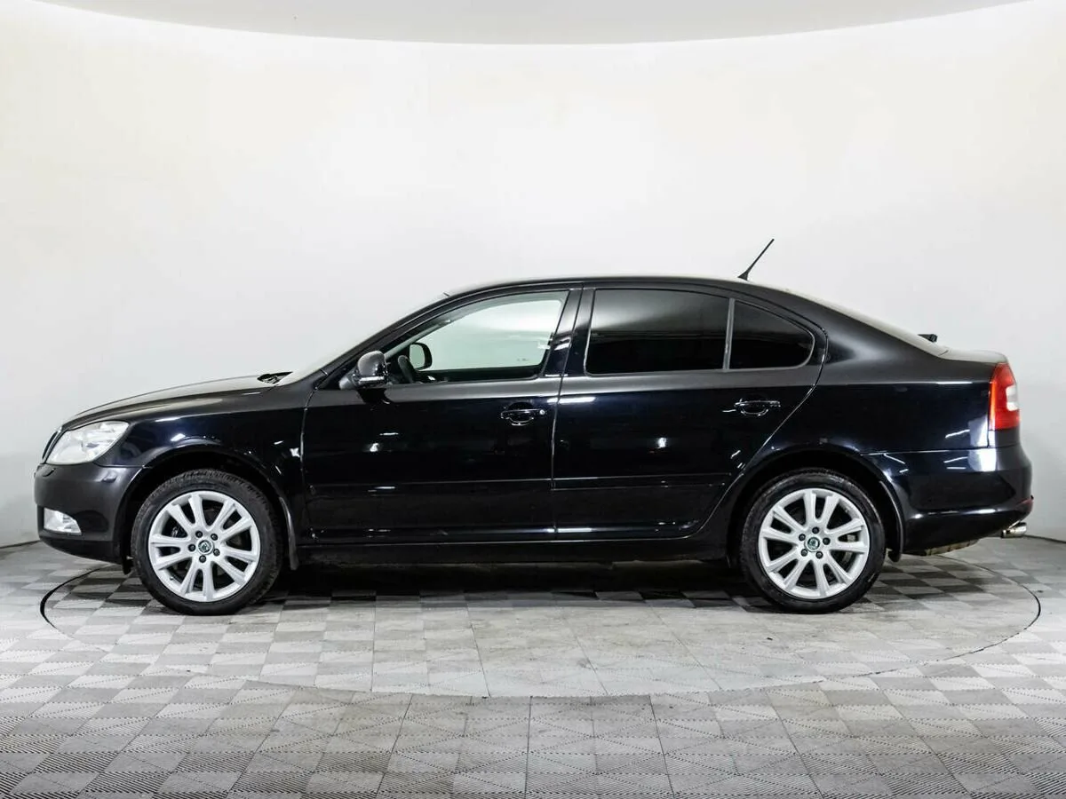 Skoda Octavia II (A5) Рестайлинг · Ambition — фото 3