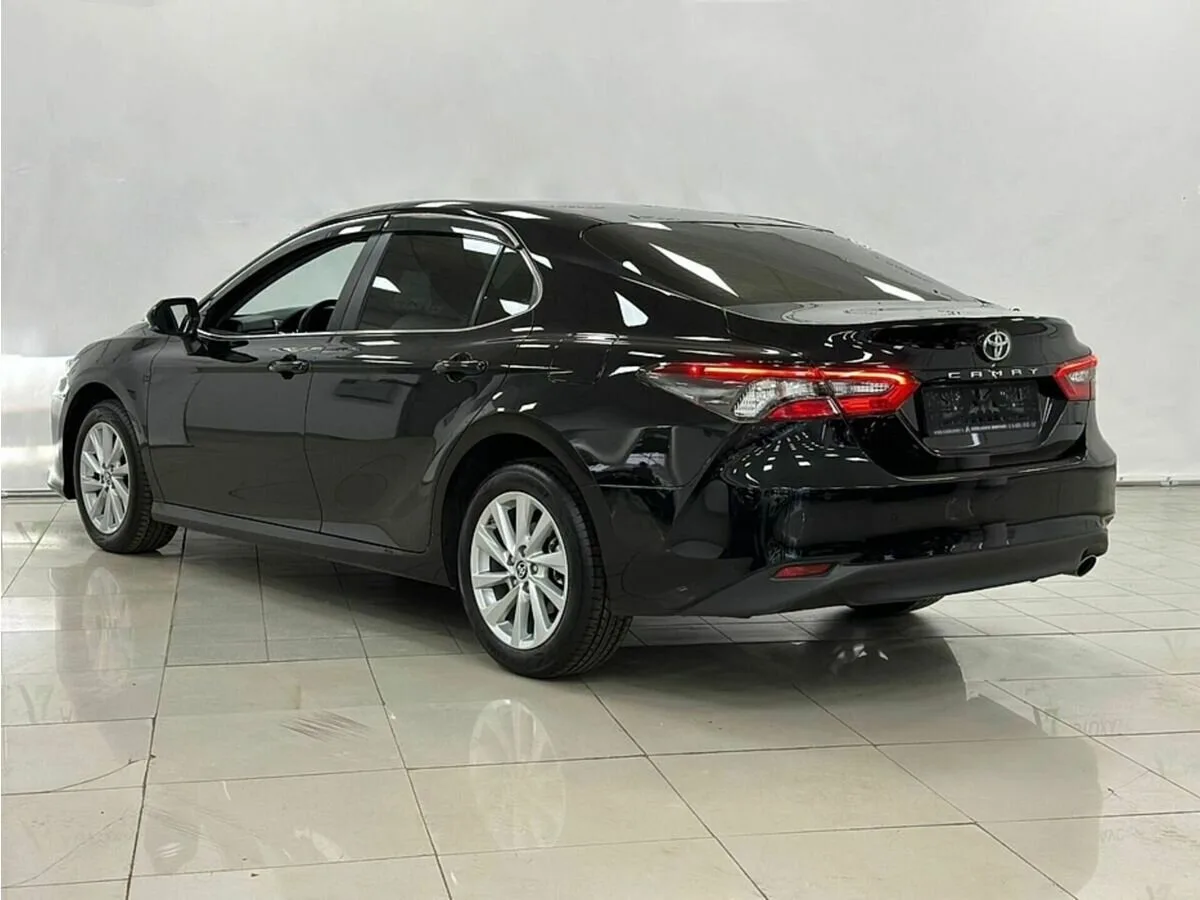 Toyota Camry VIII (XV70) Рестайлинг · Классик — фото 2