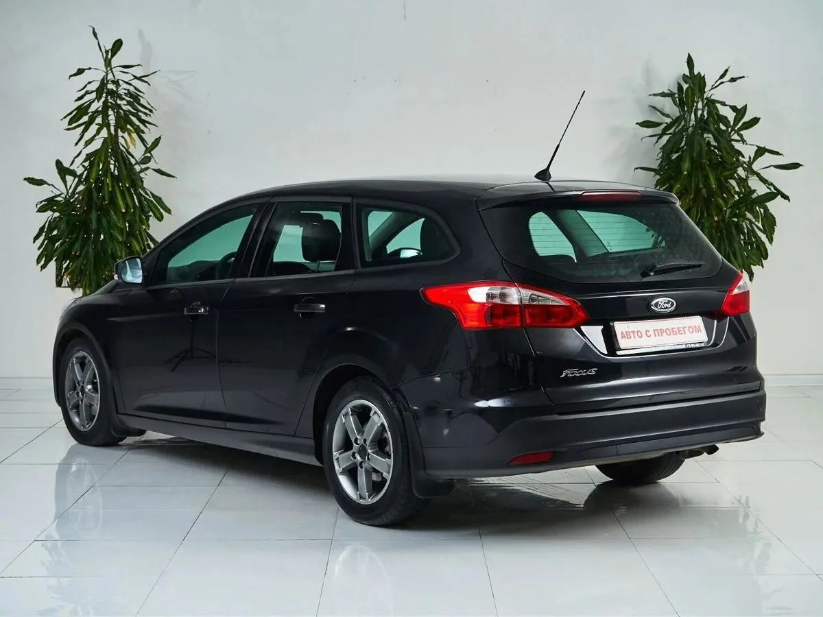 Ford Focus III — фото 4