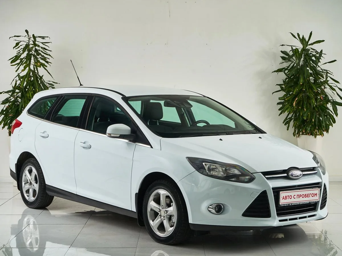 Ford Focus III — фото 3