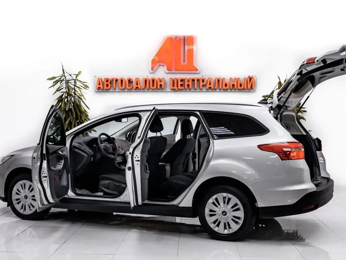 Ford Focus III Рестайлинг — фото 4