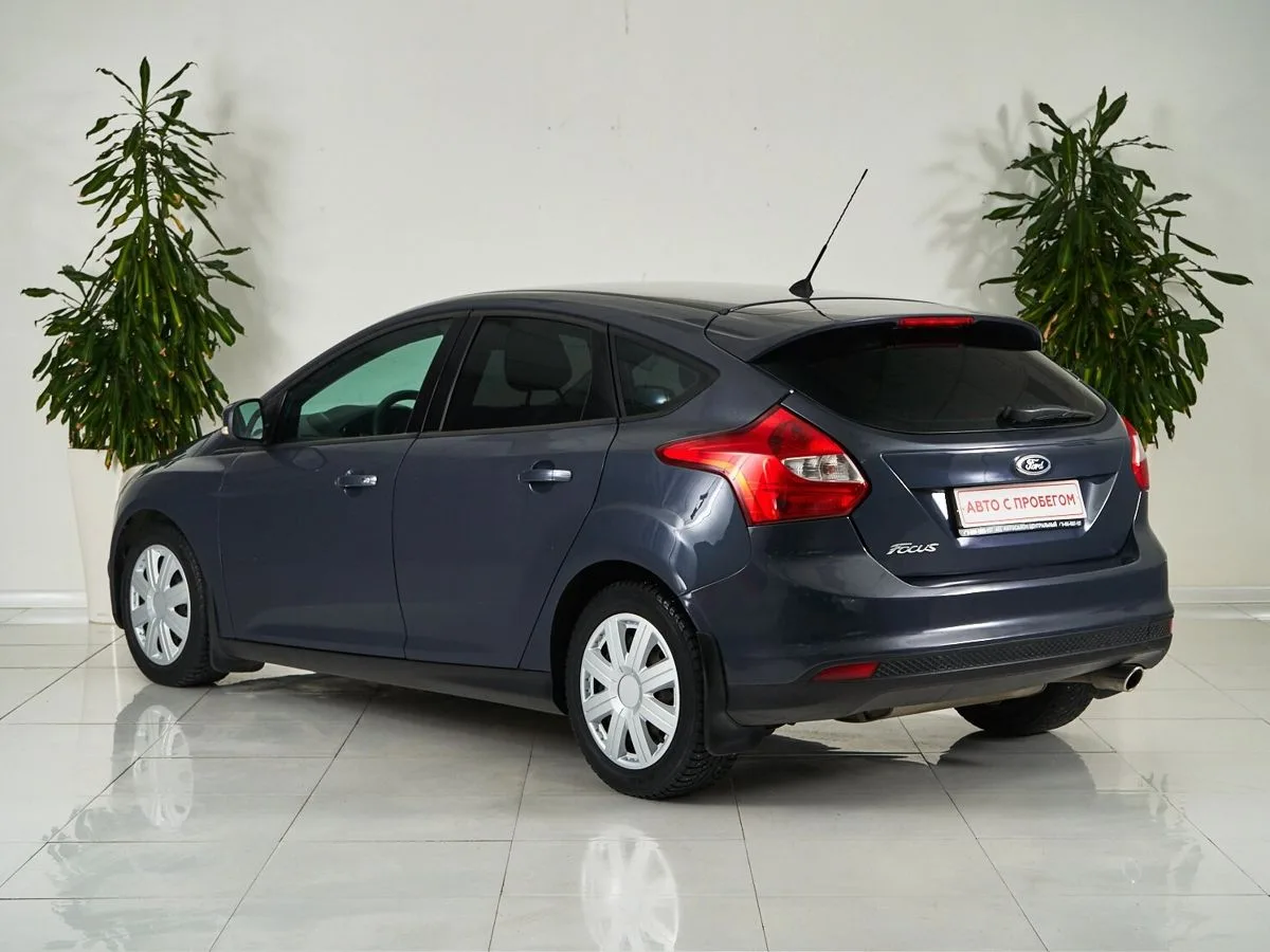Ford Focus III — фото 5