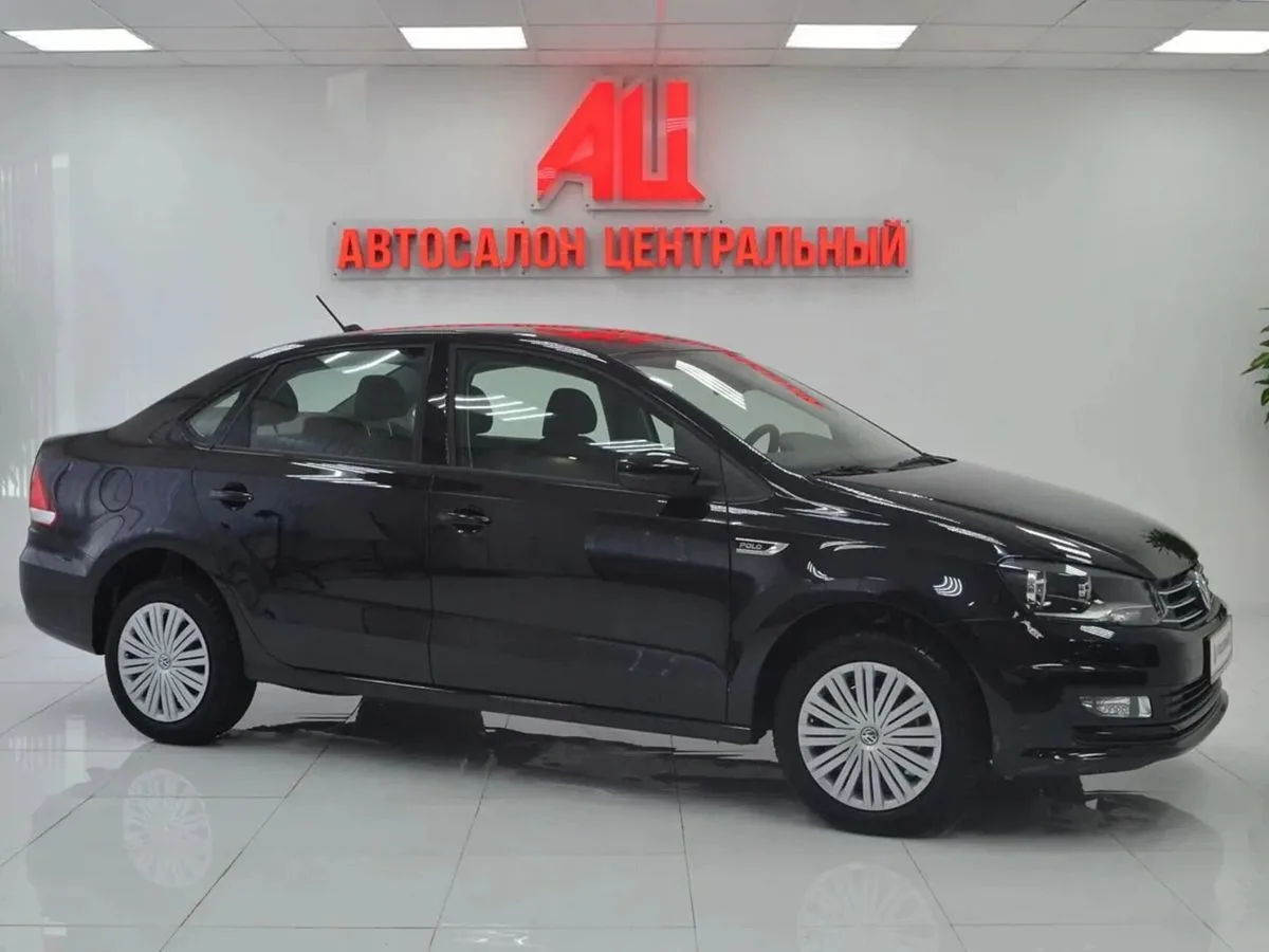 Volkswagen Polo V Рестайлинг · Highline 15-18 — фото 2