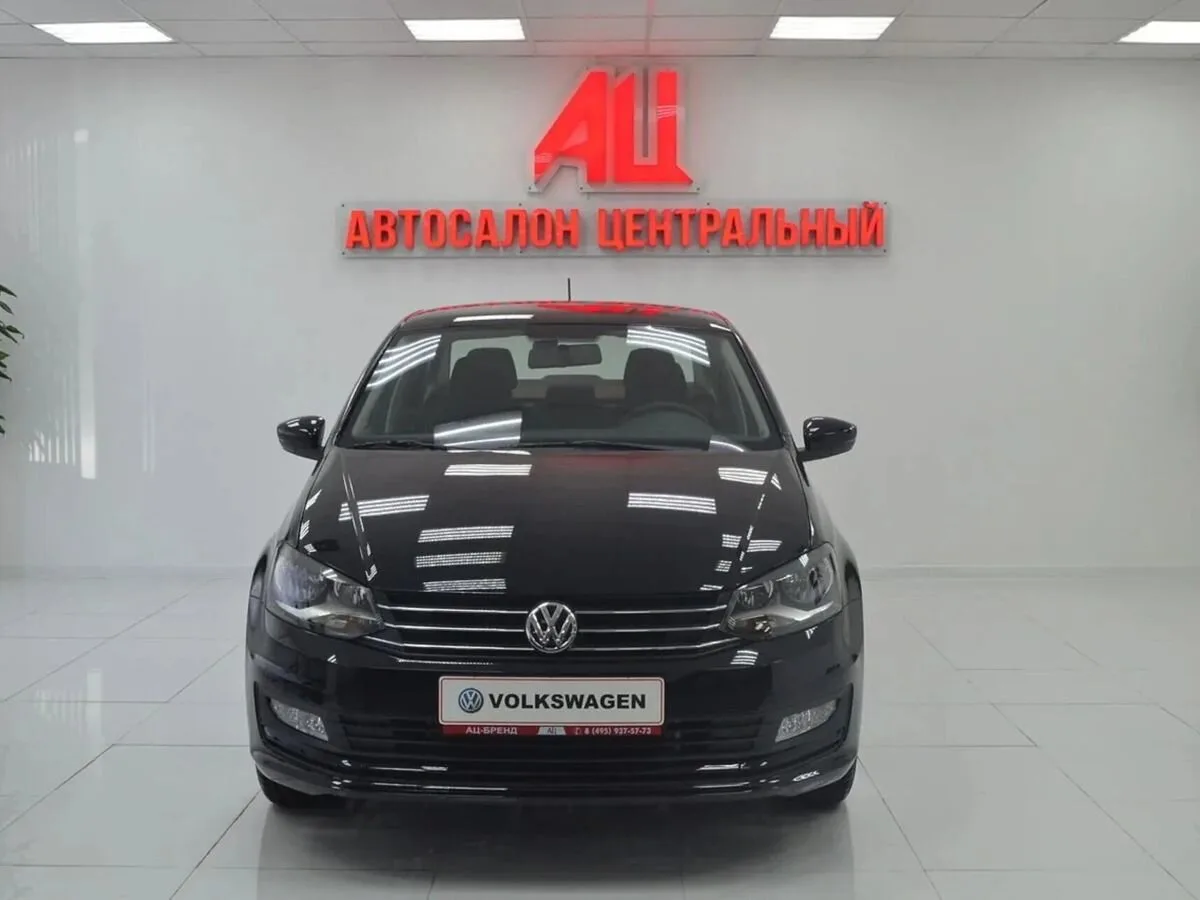 Volkswagen Polo V Рестайлинг · Highline 15-18 — фото 3