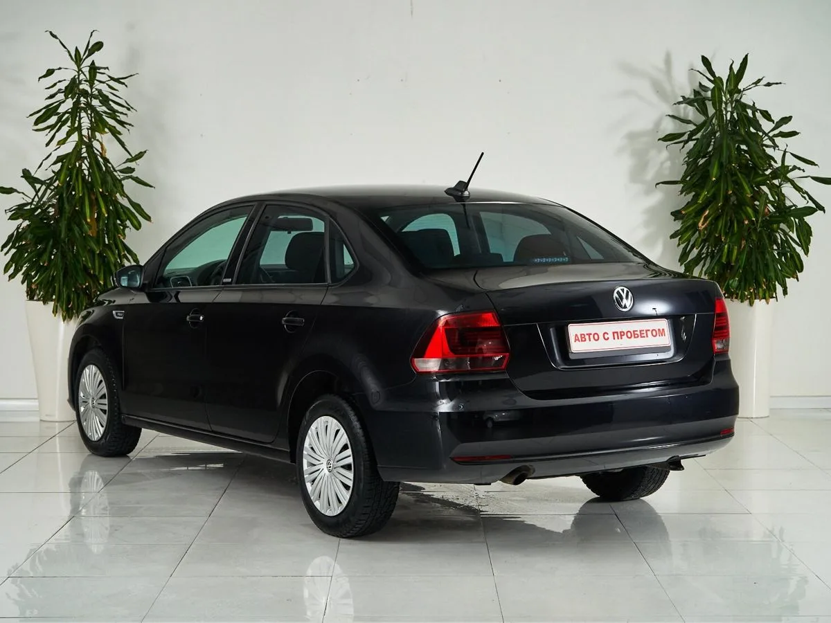 Volkswagen Polo V Рестайлинг · Highline — фото 4