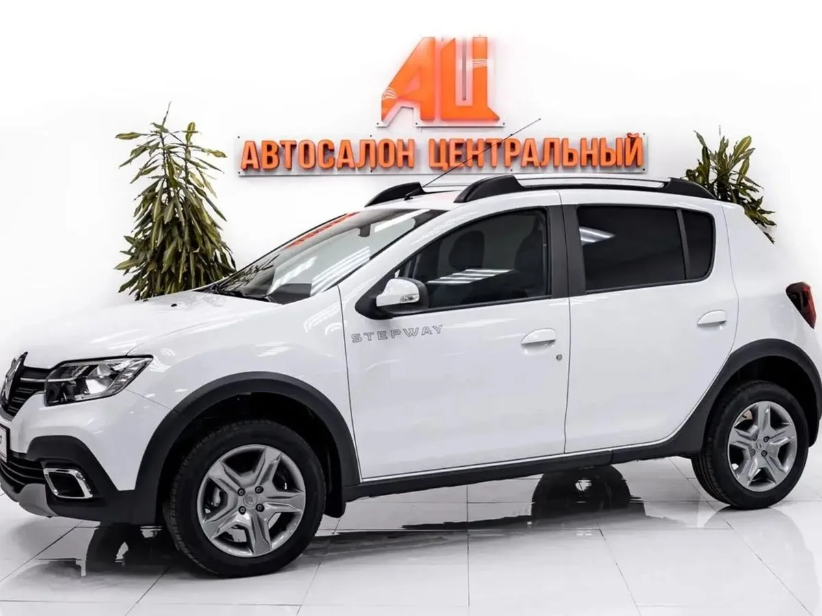 Renault Sandero II Рестайлинг · Life