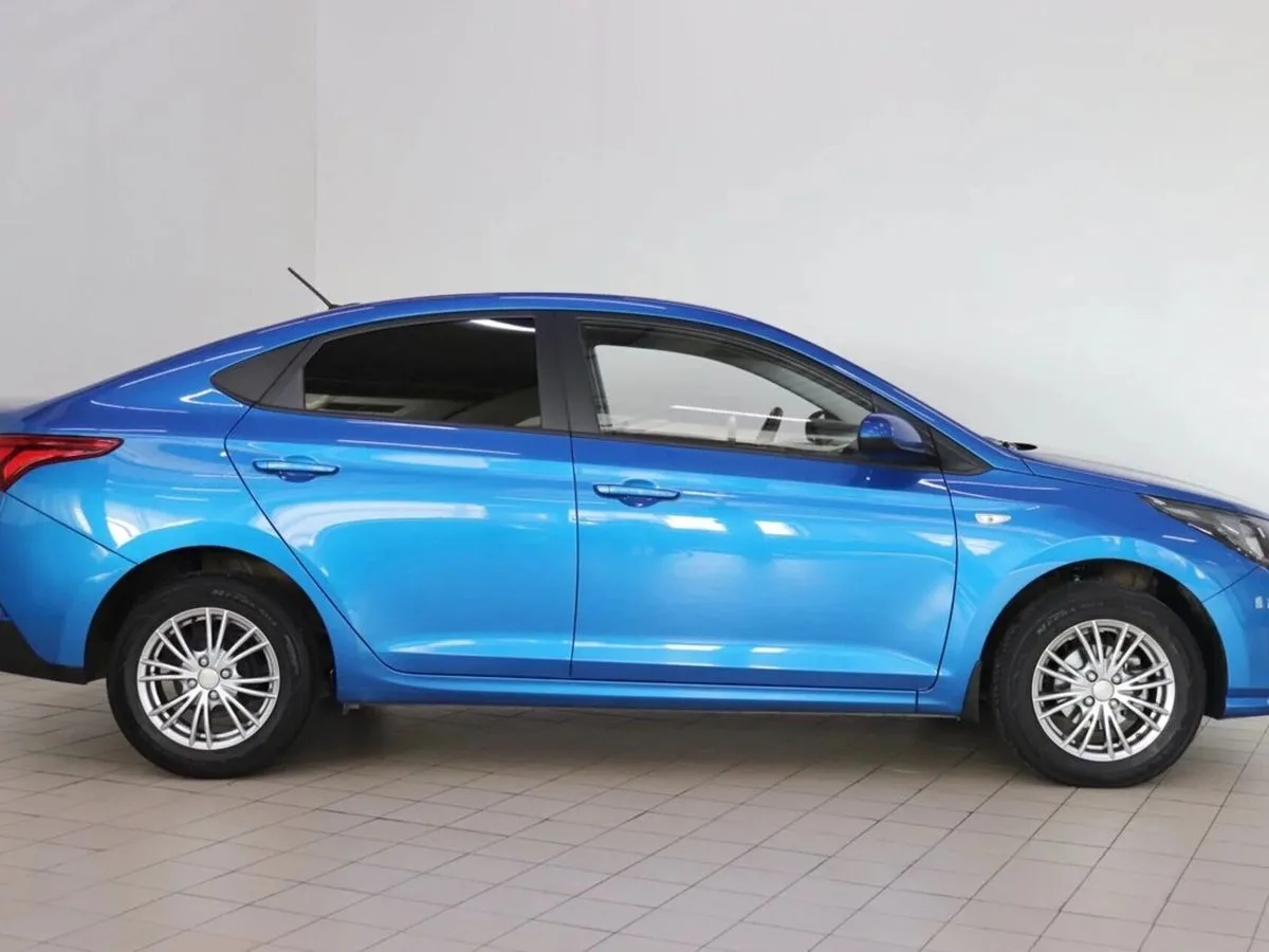 Hyundai Solaris II Рестайлинг — фото 3