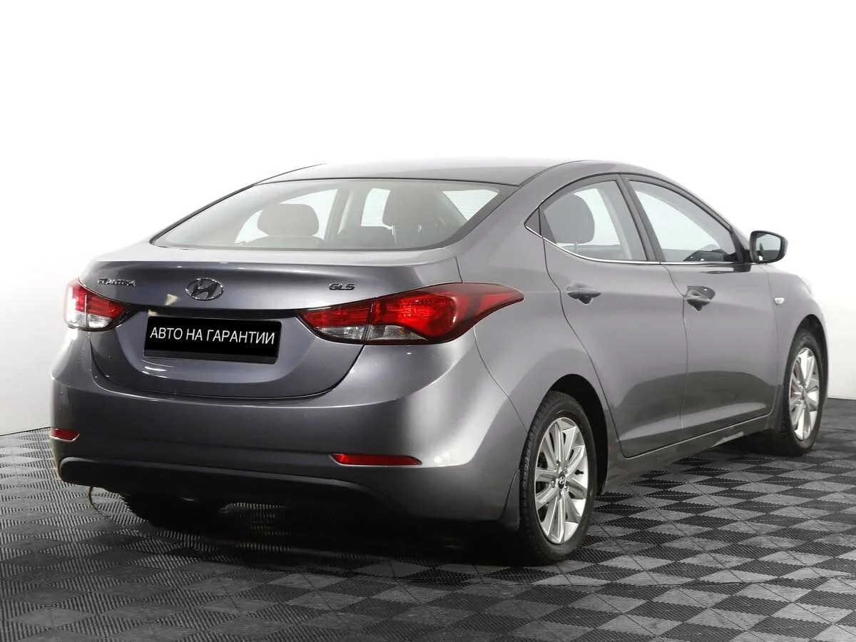 Hyundai Elantra V (MD) Рестайлинг · Base — фото 3