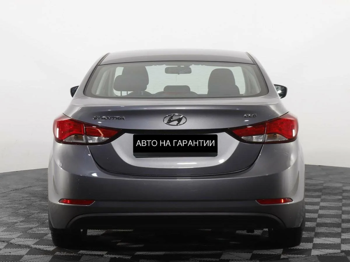 Hyundai Elantra V (MD) Рестайлинг · Base — фото 4