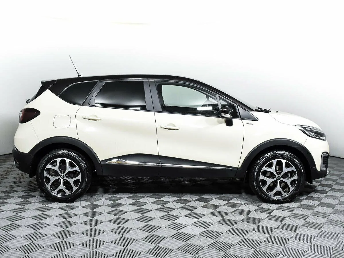 Renault Kaptur I · Play — фото 4