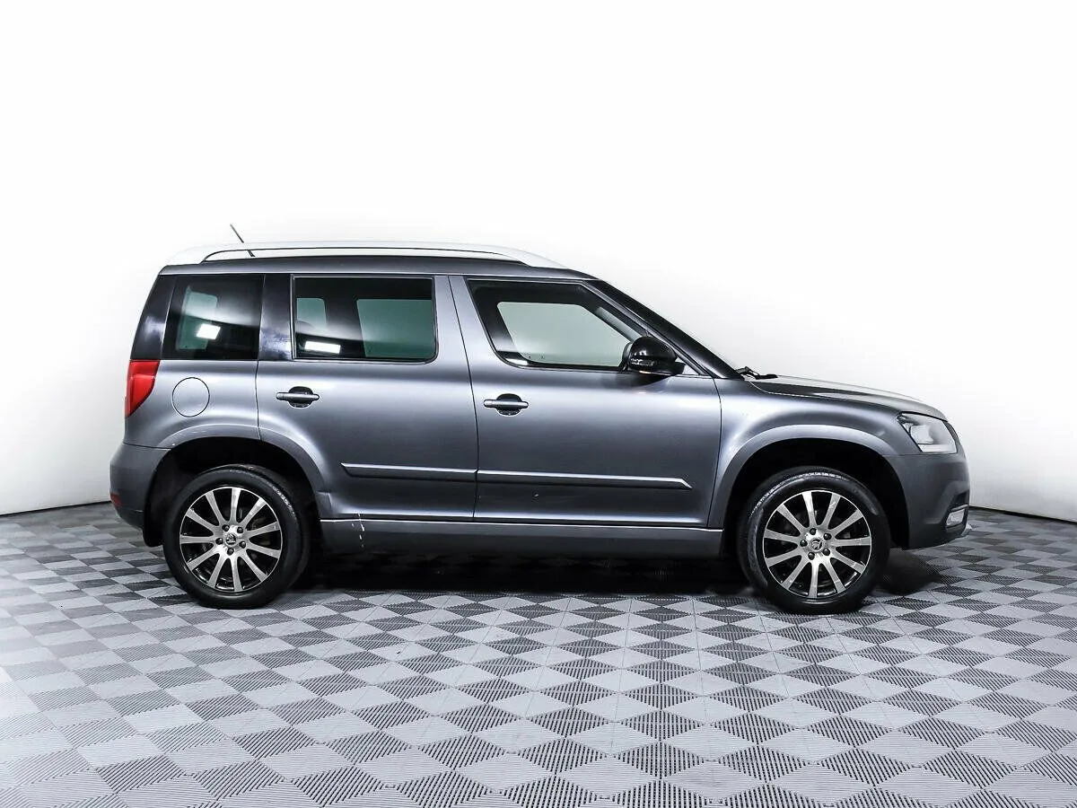 Skoda Yeti I Рестайлинг · Ambition — фото 4