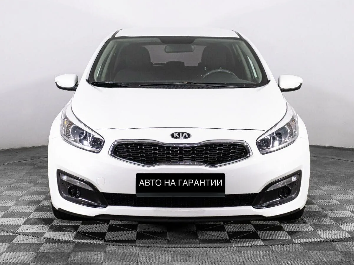 Kia Ceed II Рестайлинг · Comfort — фото 2