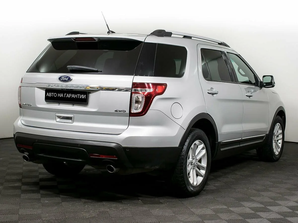 Ford Explorer V — фото 5