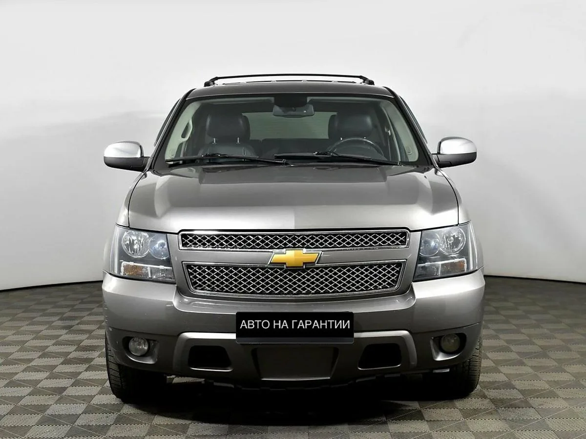 Chevrolet Tahoe III · LTZ — фото 2