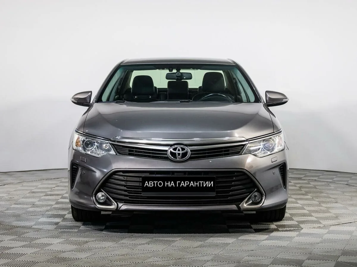Toyota Camry VII (XV50) Рестайлинг · Люкс — фото 2