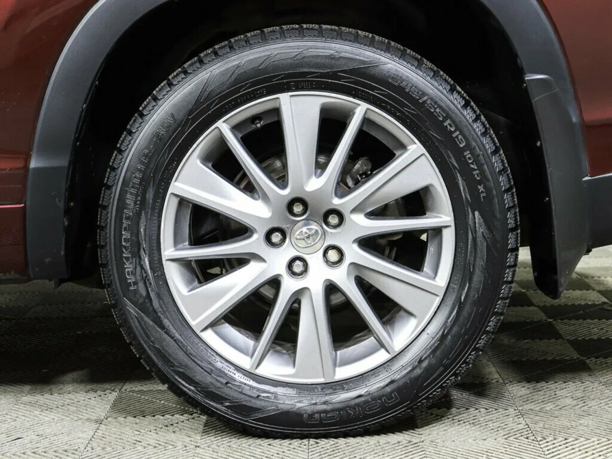Toyota Highlander III (XU50) · Люкс — фото 5