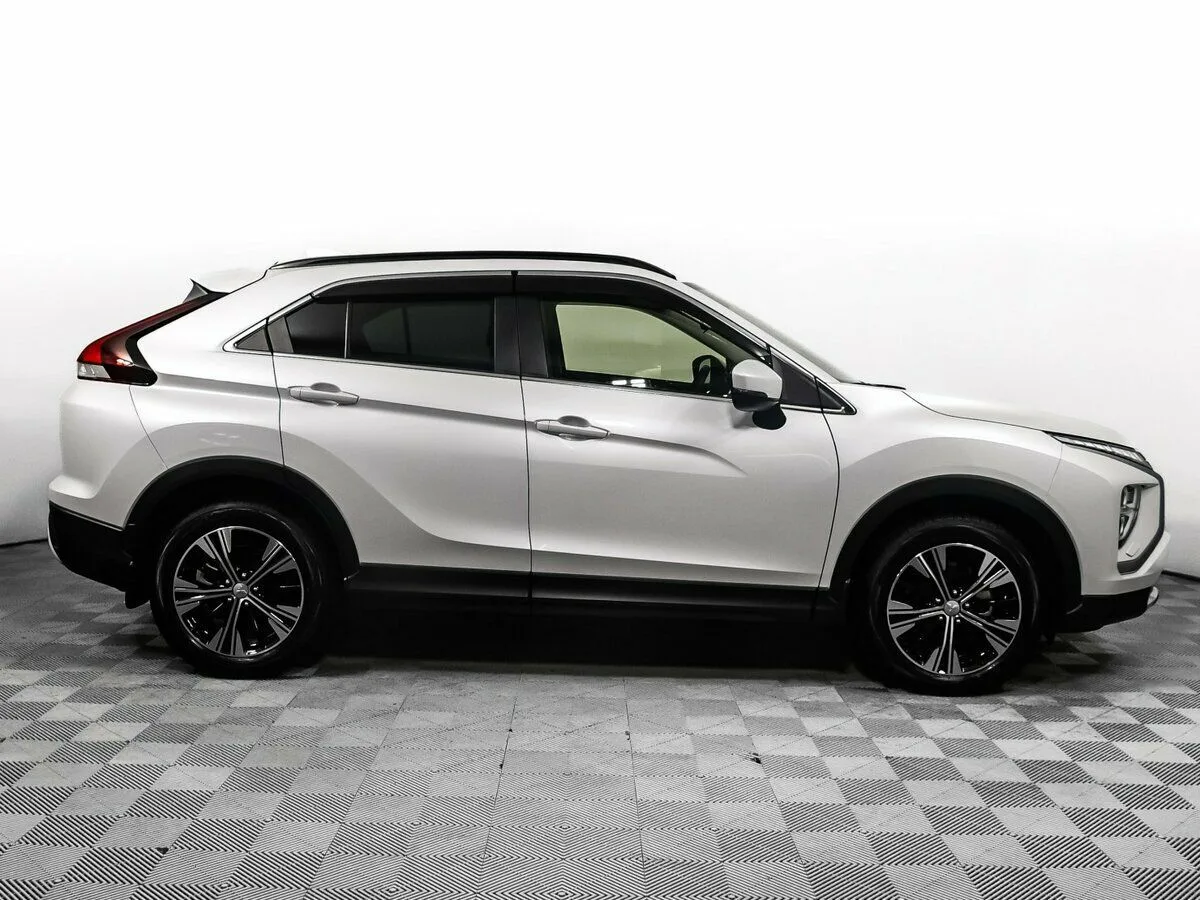 Mitsubishi Eclipse Cross I Рестайлинг · Intense — фото 4