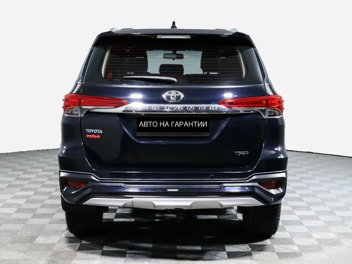 Toyota Fortuner II · Престиж — фото 4