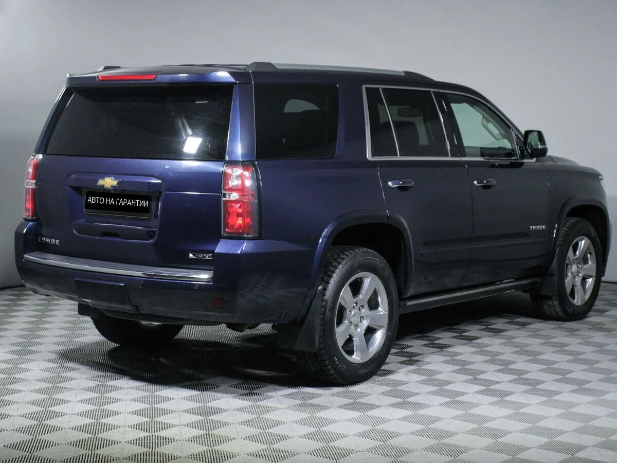 Chevrolet Tahoe IV · LE (Limited Edition) — фото 2