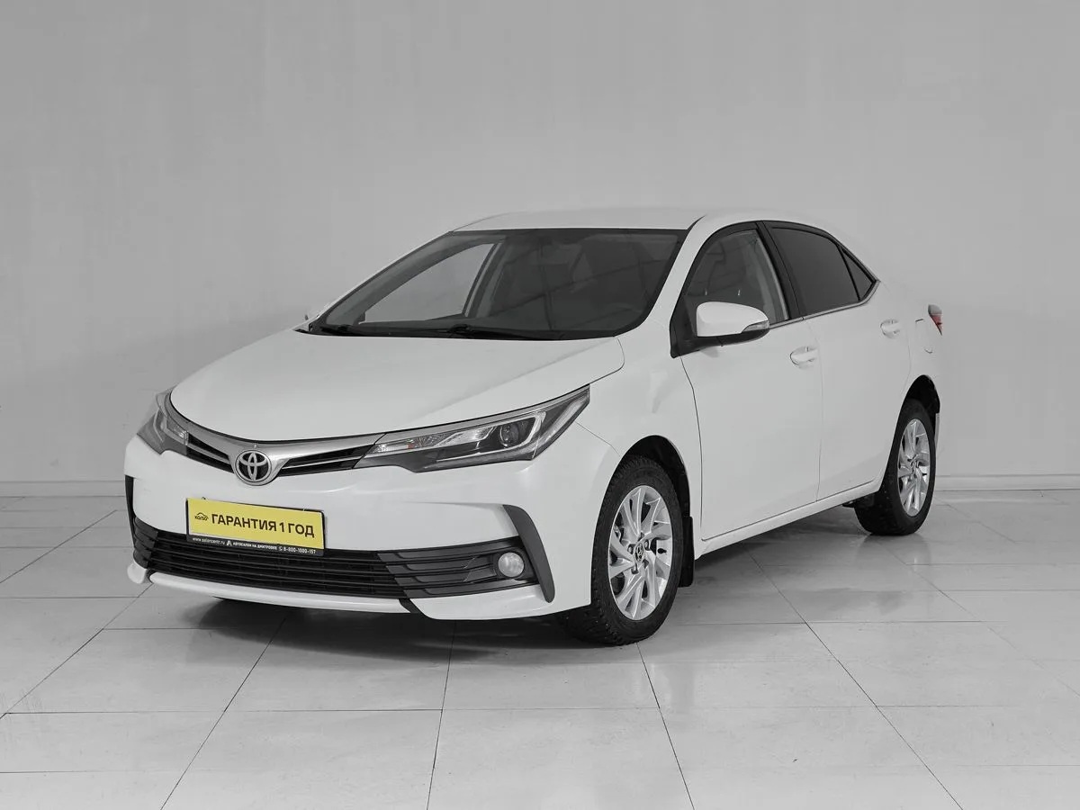 Toyota Corolla XI (E160, E170, E180) Рестайлинг 1 · Престиж