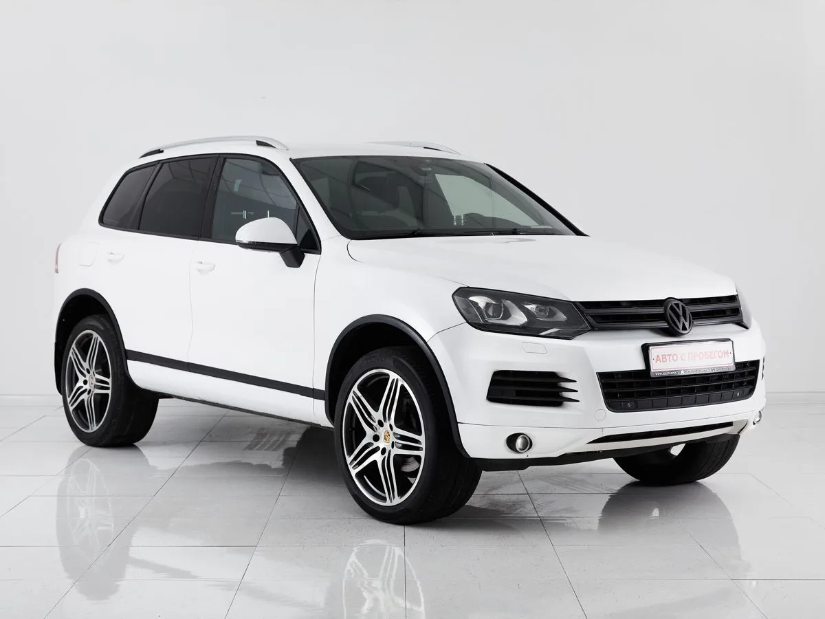 Volkswagen Touareg II — фото 3