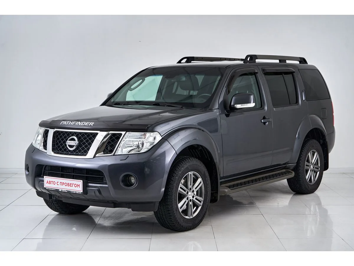Nissan Pathfinder III Рестайлинг · LE