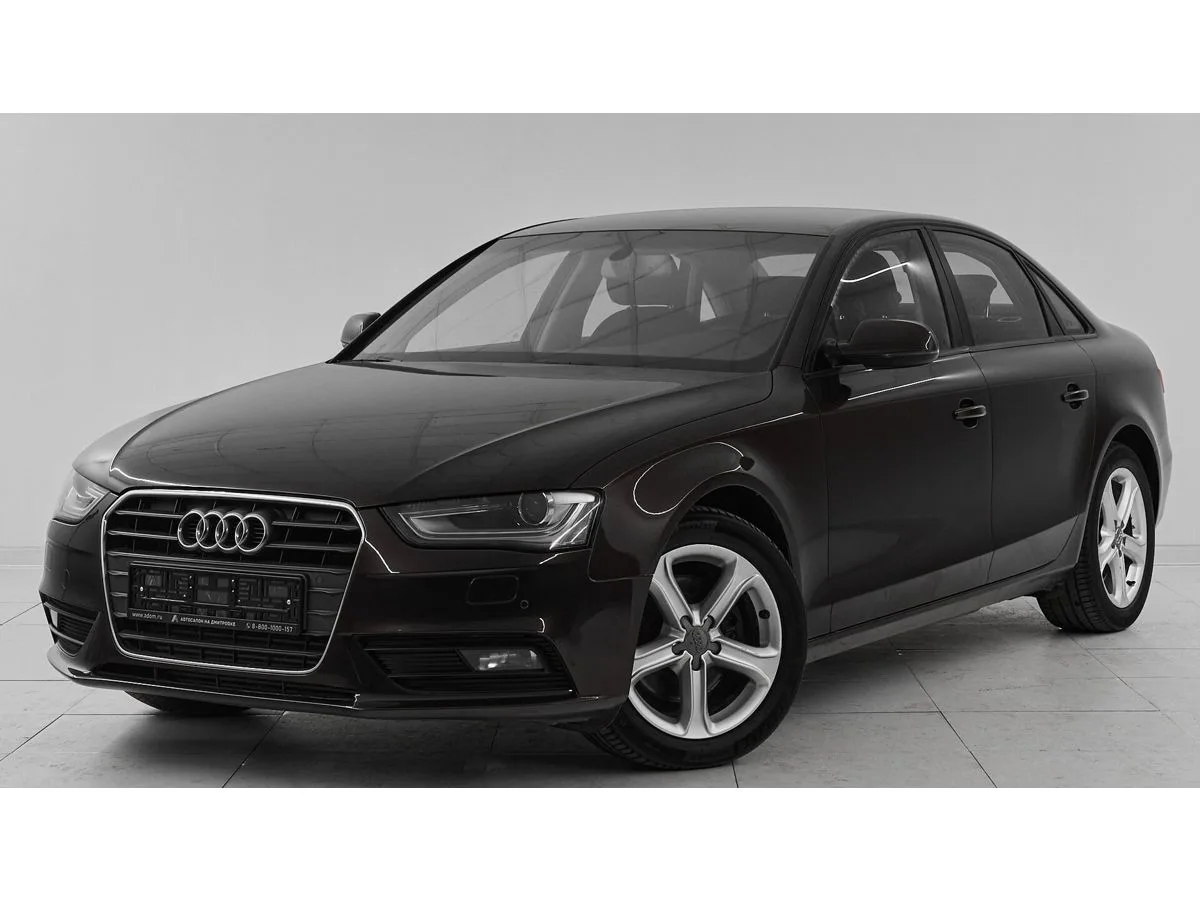 Audi A4 IV (B8) Рестайлинг · Базовая