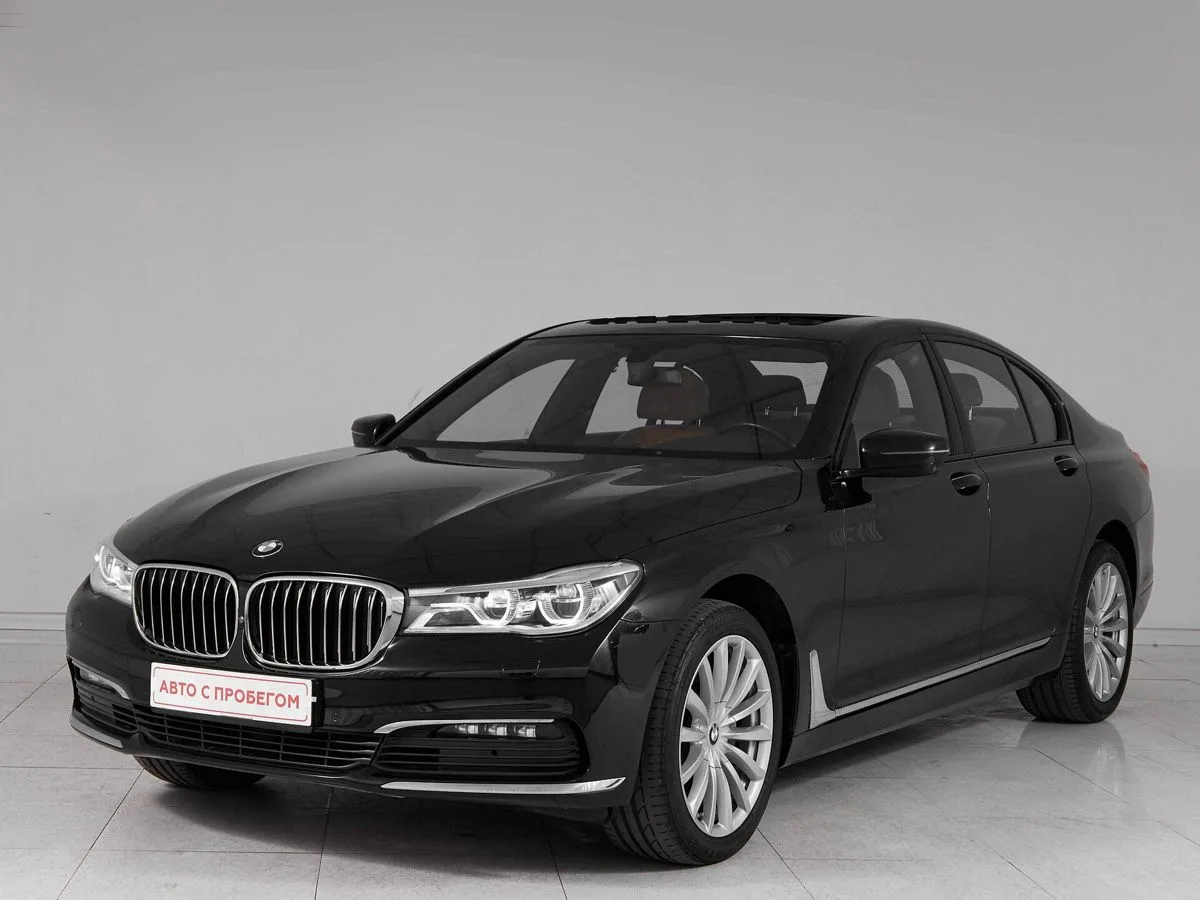 BMW 7 серии VI (G11/G12)