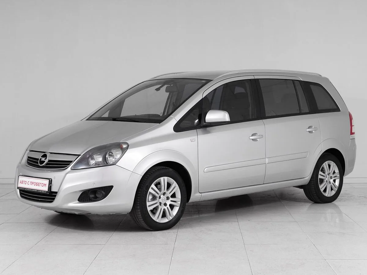Opel Zafira B Рестайлинг