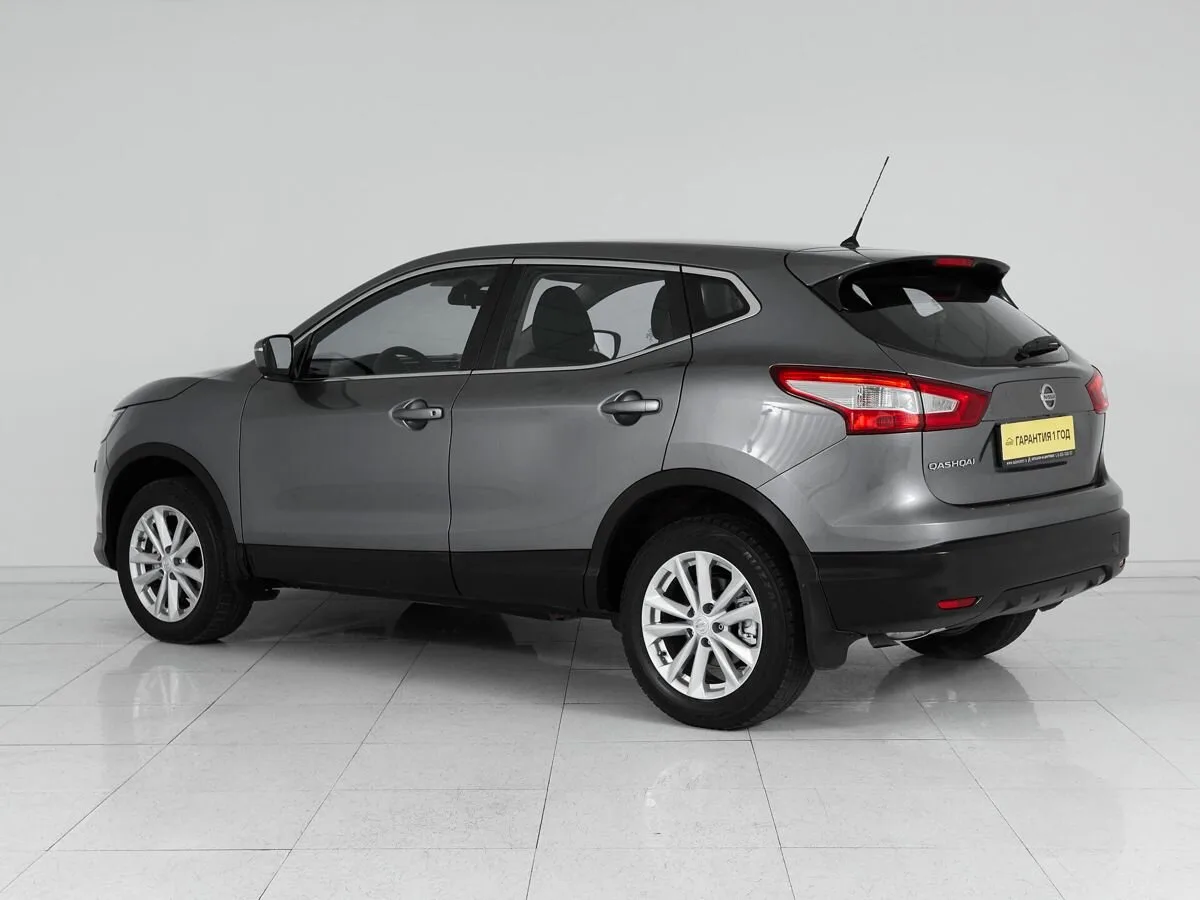 Nissan Qashqai II · LE — фото 4