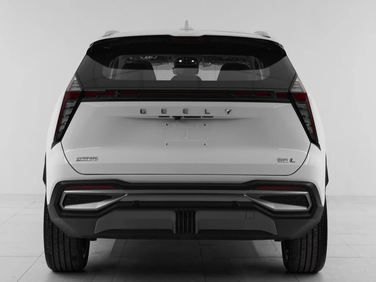 Geely Atlas II · Premium — фото 5