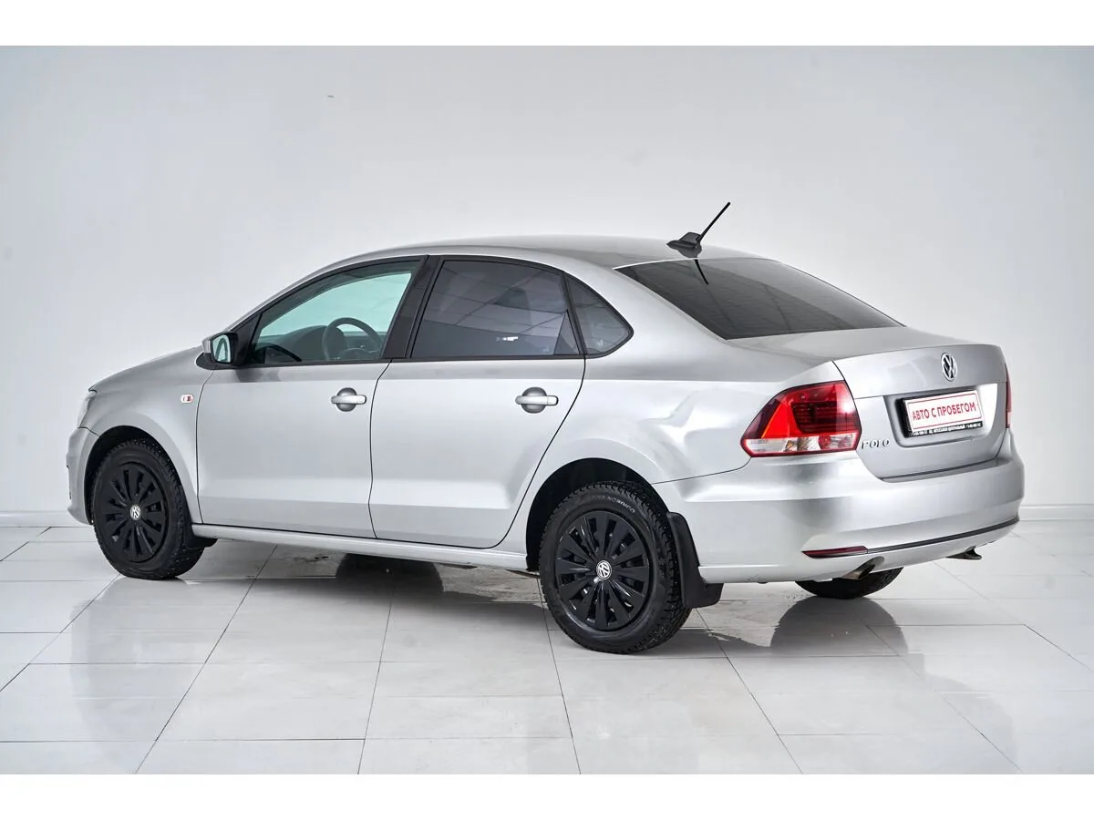 Volkswagen Polo V Рестайлинг — фото 4