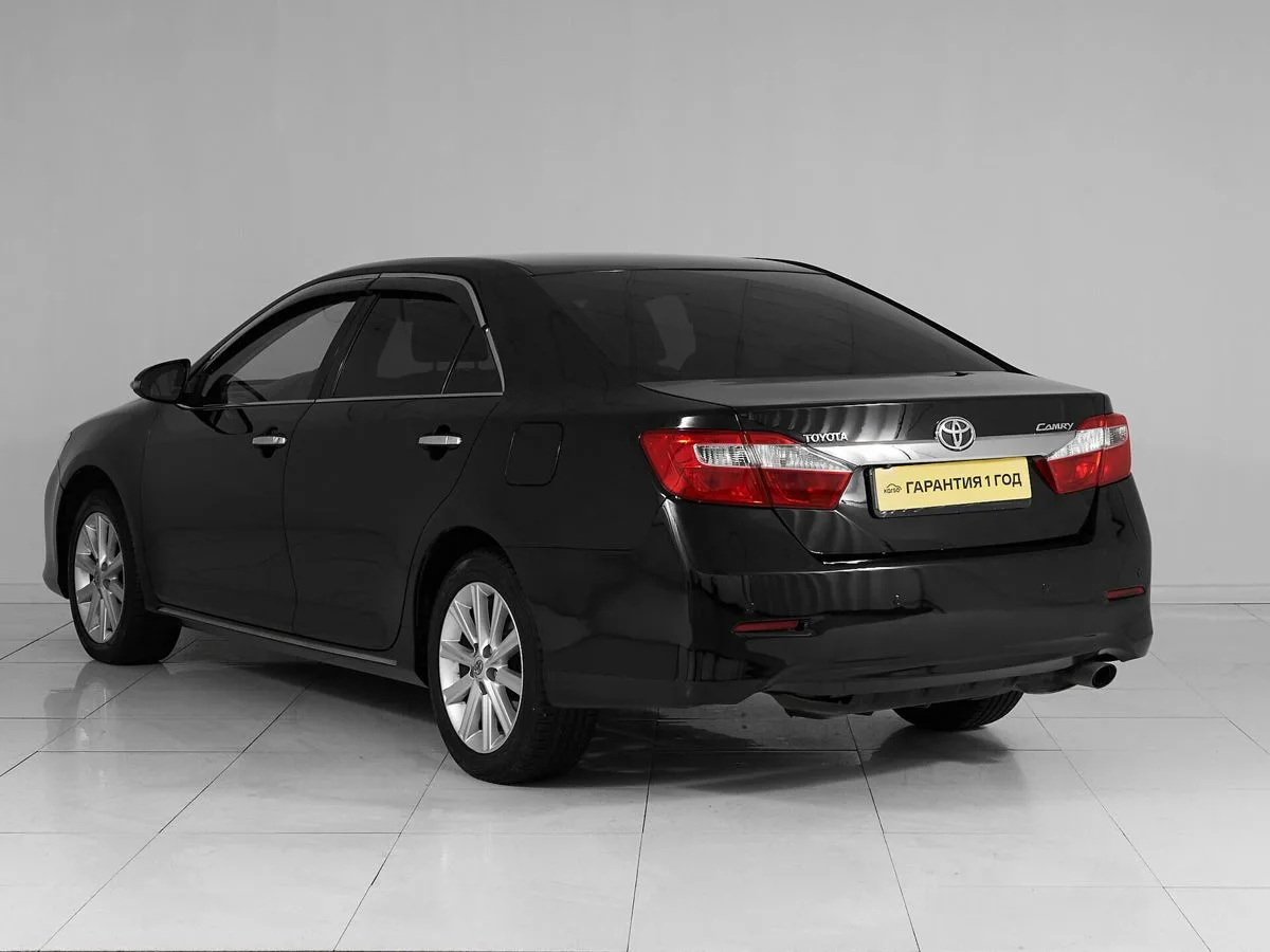 Toyota Camry VII (XV50) · Элеганс — фото 4