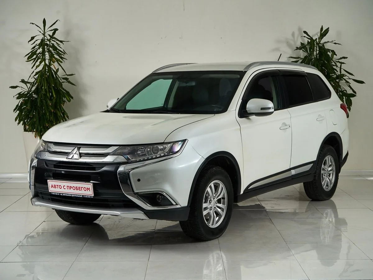 Mitsubishi Outlander III Рестайлинг · Intense