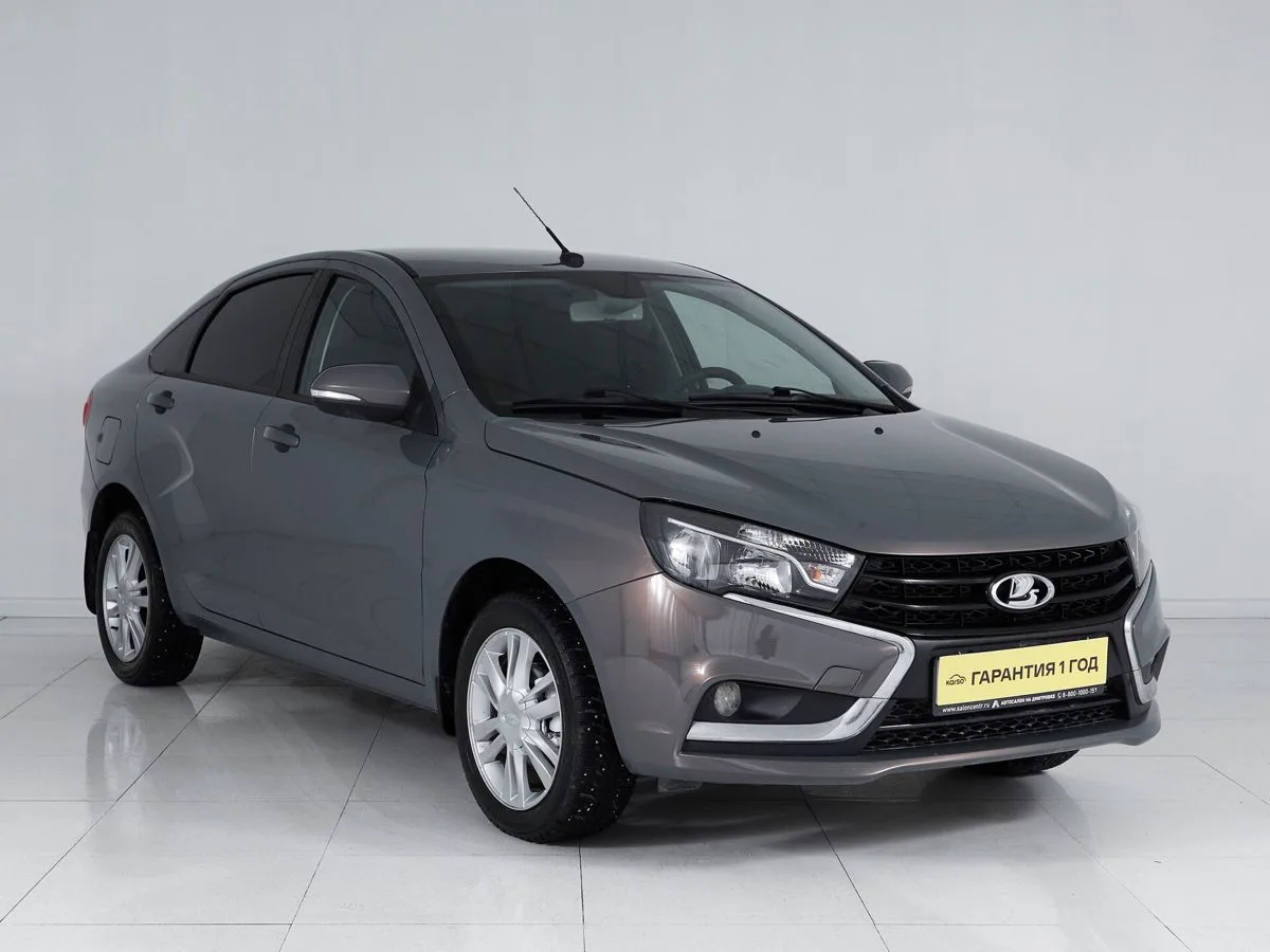 Lada (ВАЗ) Vesta I · Luxe Multimedia (2016-2018) — фото 3