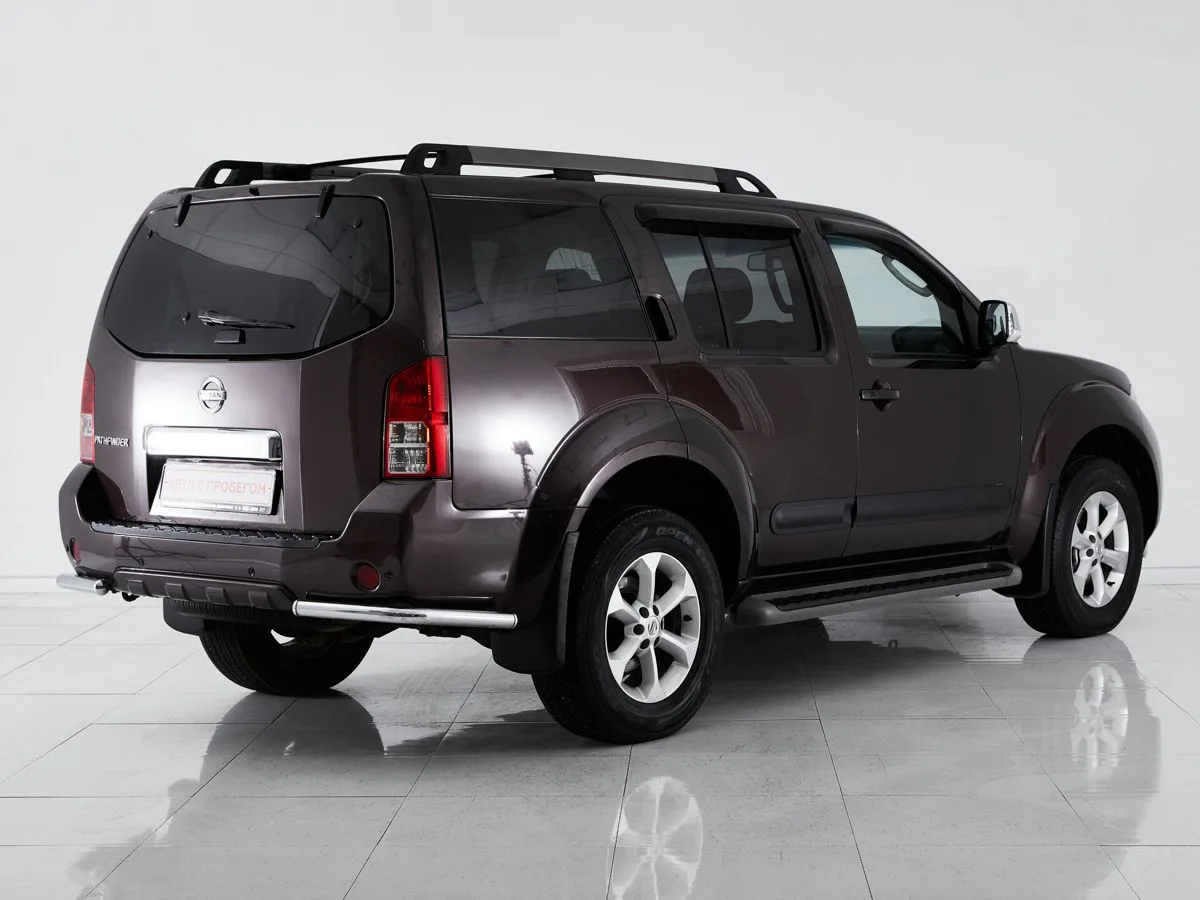 Nissan Pathfinder III Рестайлинг · SE (CC-JE) — фото 5
