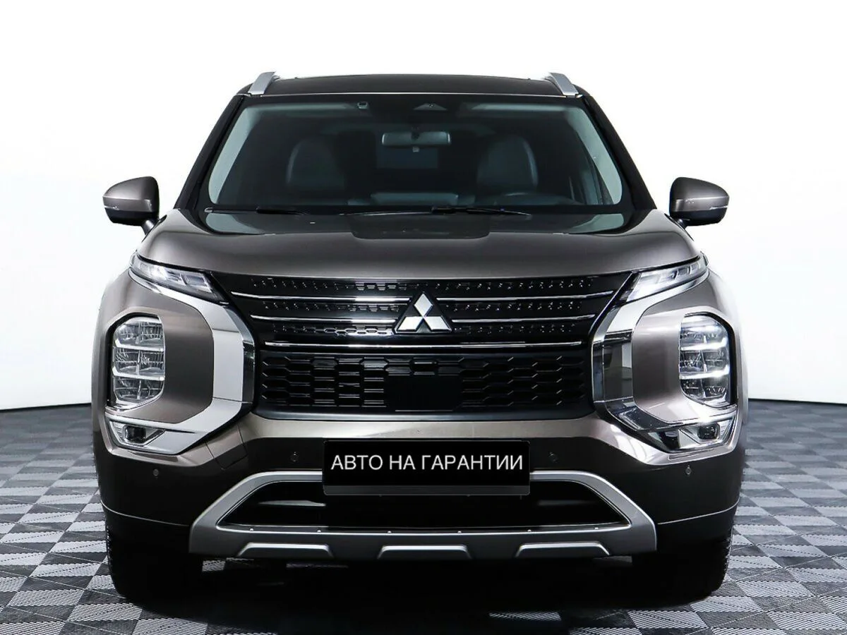 Mitsubishi Outlander IV · Excellent Edition AWD — фото 2