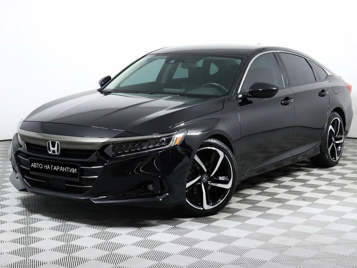 Honda Accord X Рестайлинг · Prestige